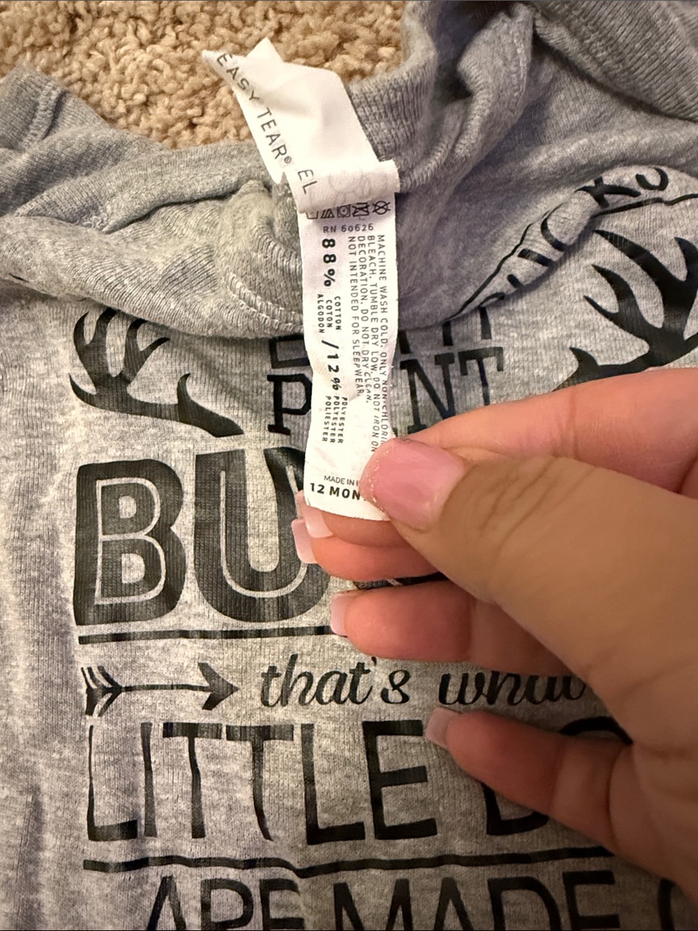 Smallshop Gray Graphic Baby Bodysuit with 'Bucks' Print size 12M - Picture 3 of 4